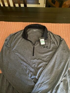 Under Armour Men’s Heather Gray Quarter-Zip Pullover with Black Collar